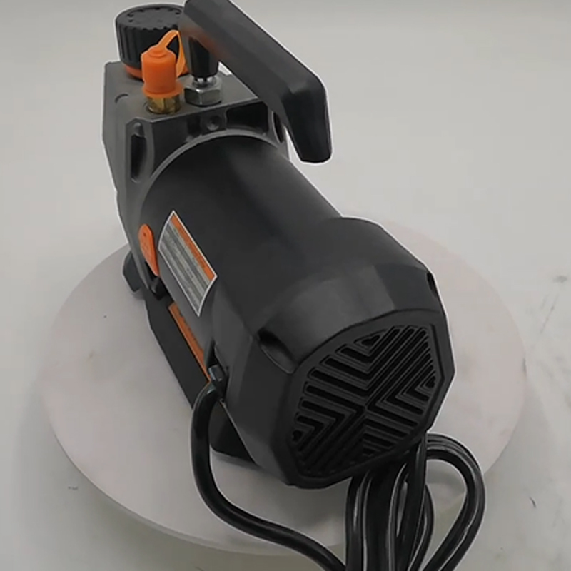 Pompa próżniowa do czynnika ch – Car Vacuum recenzja i cena